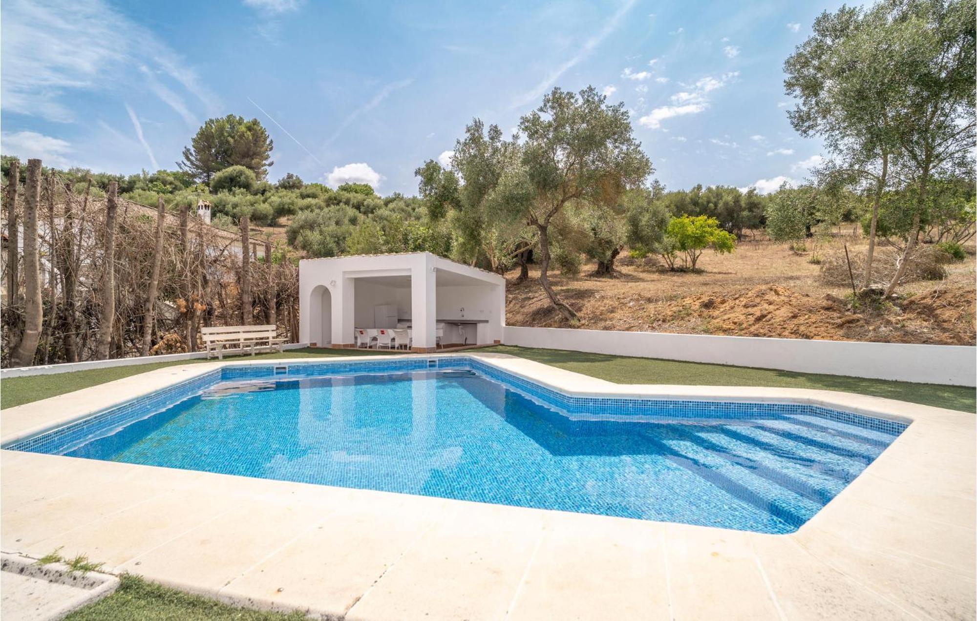 Beautiful Home In Algar With Indoor Swimming Pool Zewnętrze zdjęcie